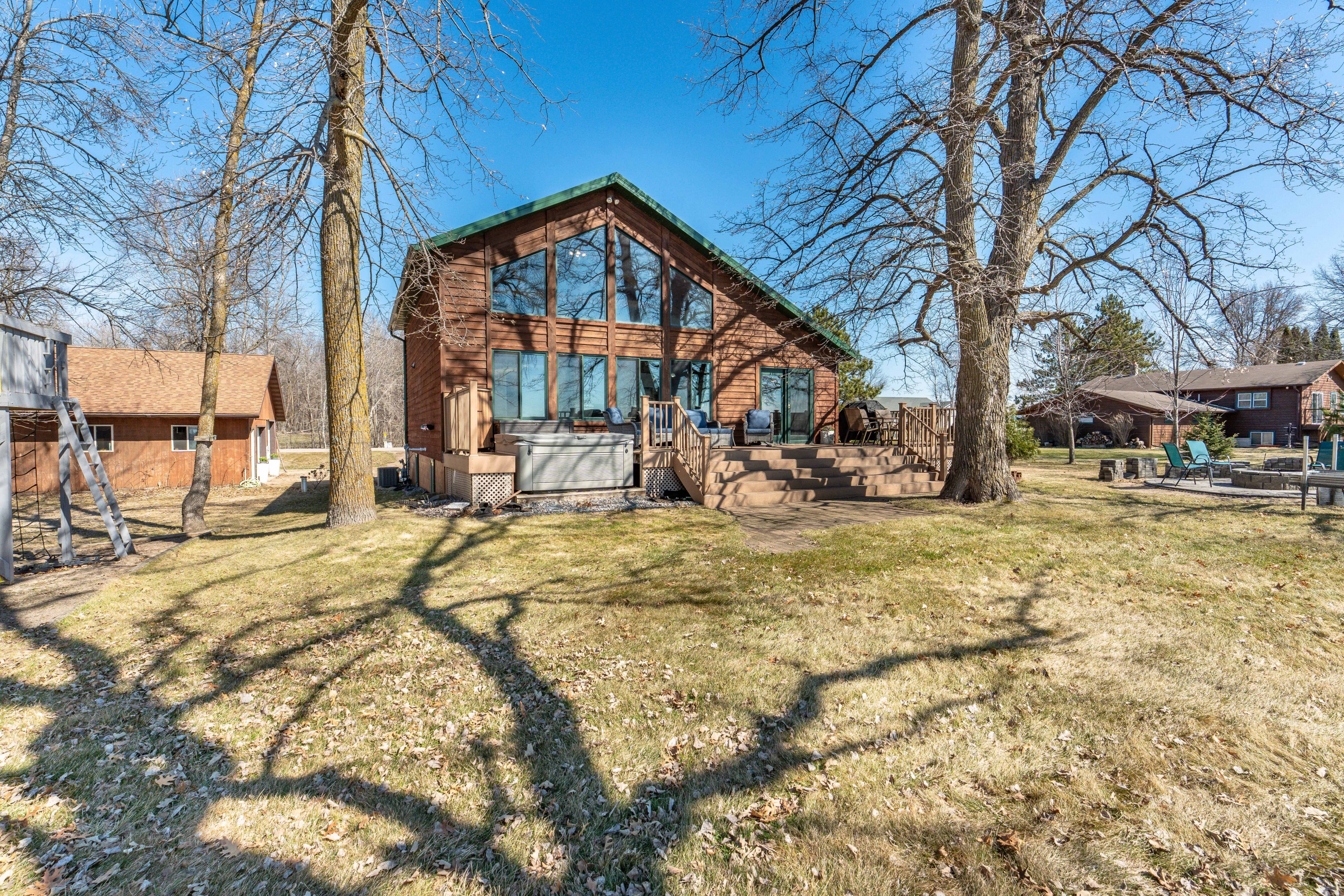 43260 Round Lake Drive